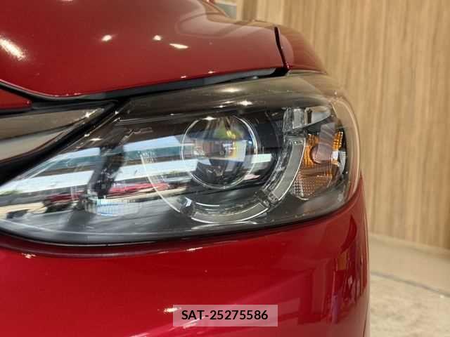 Mazda ATENZA WAGON 2015-06 8561165-22
