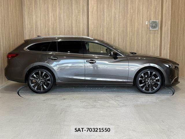 Mazda ATENZA WAGON 2016-08 8740501-17
