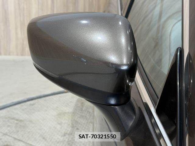 Mazda ATENZA WAGON 2016-08 8740501-27