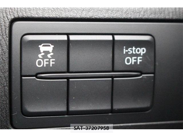 Mazda ATENZA WAGON 2016-03 8795279-5