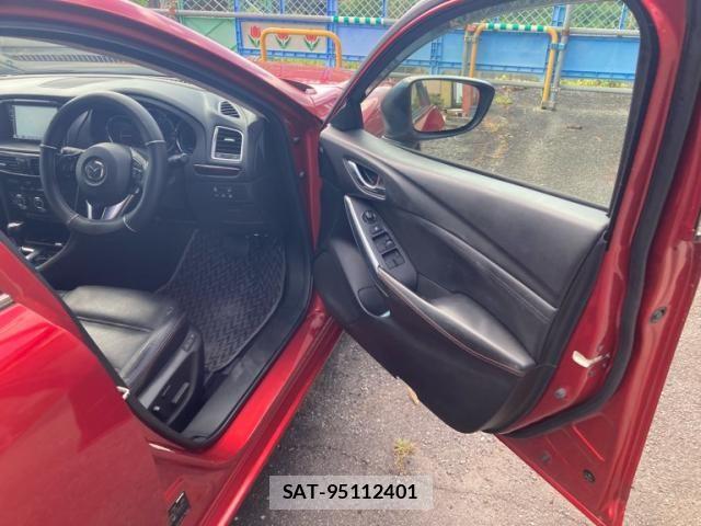Mazda ATENZA WAGON 2013-06 8827871-8