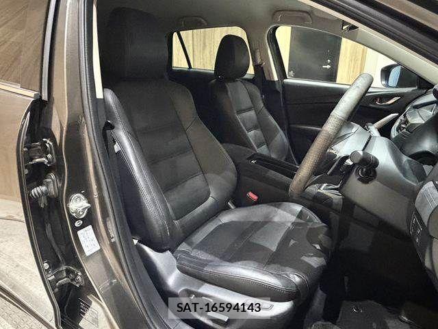 Mazda ATENZA WAGON 2015-03 8827870-9
