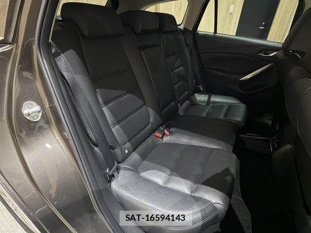 Mazda ATENZA WAGON 2015-03 8827870-10