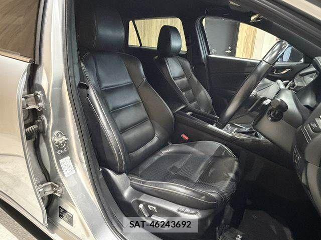 Mazda ATENZA WAGON 2017-01 8827869-9