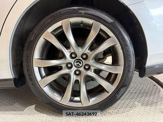 Mazda ATENZA WAGON 2017-01 8827869-15