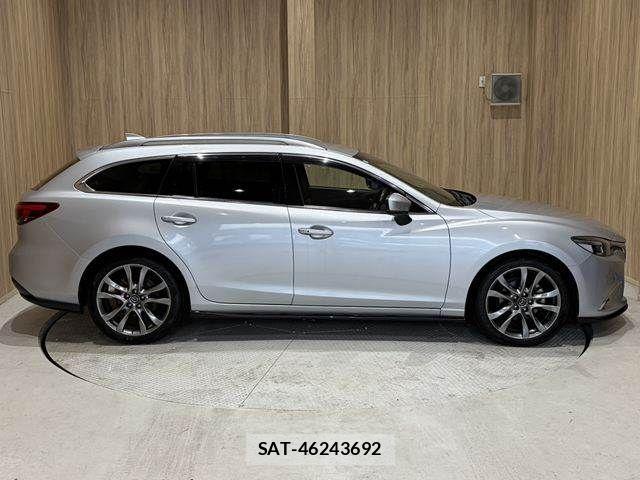 Mazda ATENZA WAGON 2017-01 8827869-18