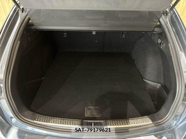 Mazda ATENZA WAGON 2017-09 8848248-10