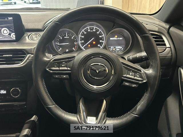 Mazda ATENZA WAGON 2017-09 8848248-11