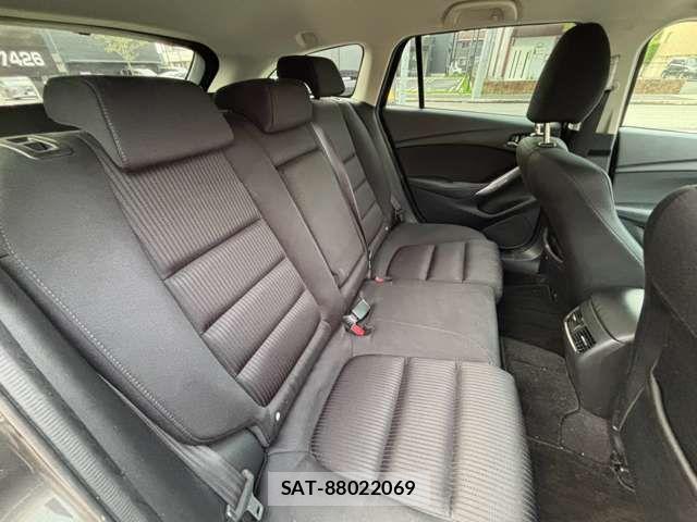 Mazda ATENZA WAGON 2016-09 8878707-12