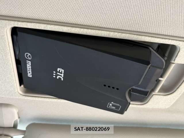 Mazda ATENZA WAGON 2016-09 8878707-8