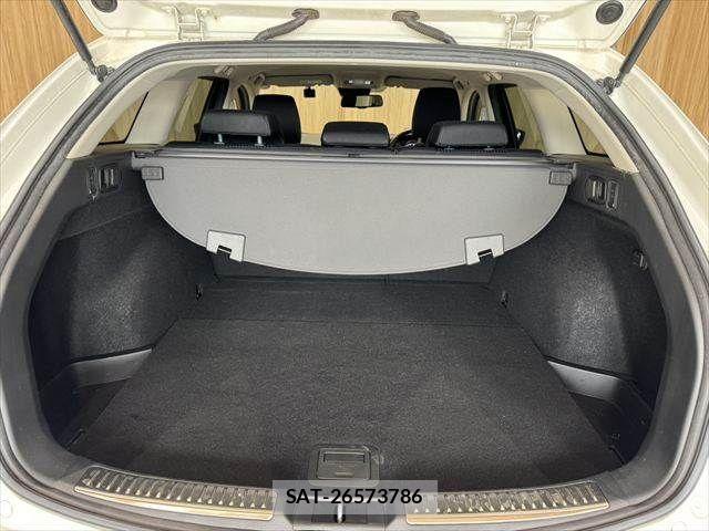 Mazda ATENZA WAGON 2018-04 8878705-9