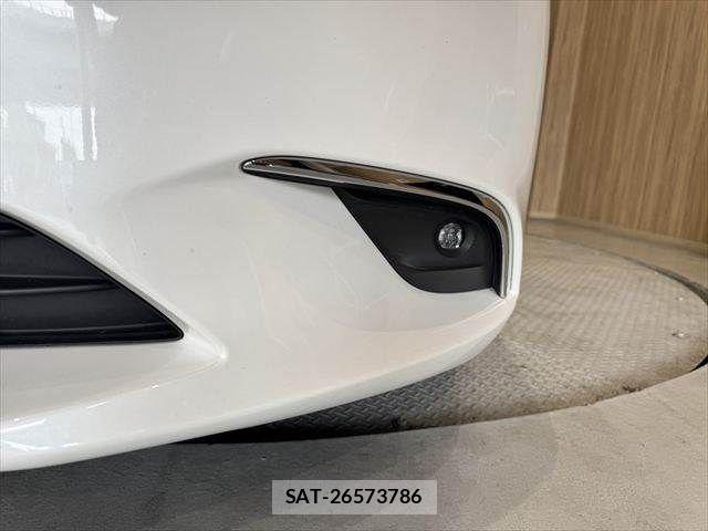 Mazda ATENZA WAGON 2018-04 8878705-21