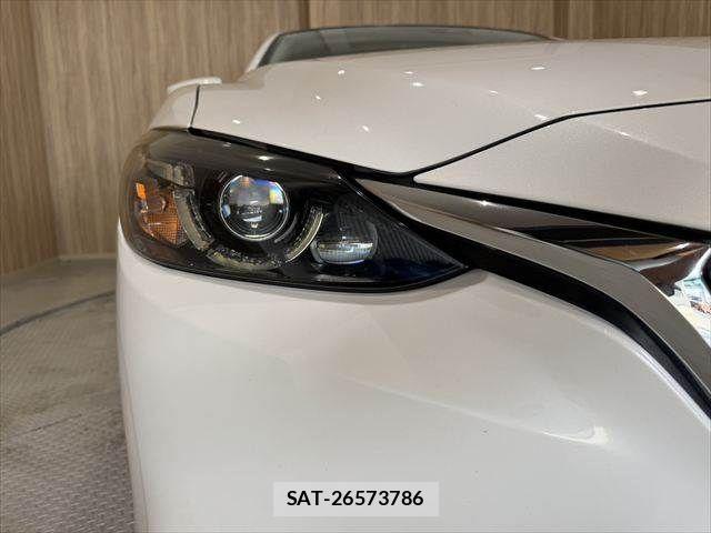 Mazda ATENZA WAGON 2018-04 8878705-22