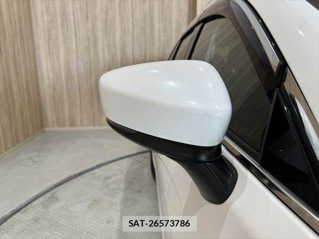 Mazda ATENZA WAGON 2018-04 8878705-25