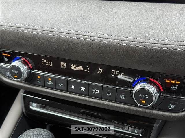 Mazda ATENZA WAGON 2018-12 1196822-12
