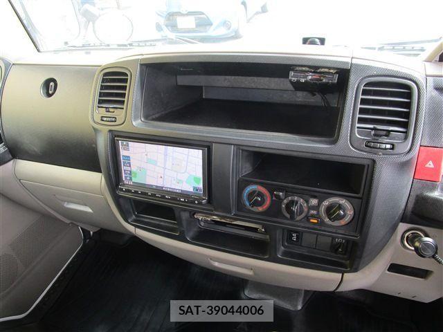 Nissan ATLAS 2019-12 894039-10
