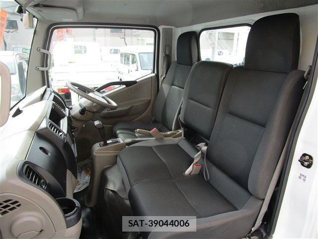 Nissan ATLAS 2019-12 894039-14