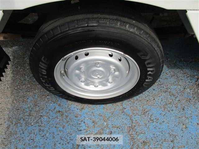 Nissan ATLAS 2019-12 894039-18