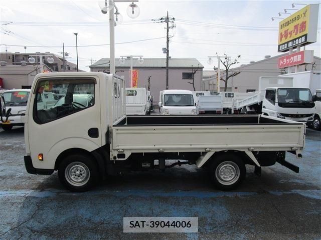 Nissan ATLAS 2019-12 894039-3