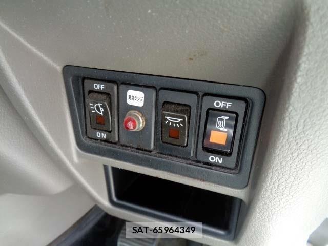 Nissan ATLAS 2015-03 900621-9