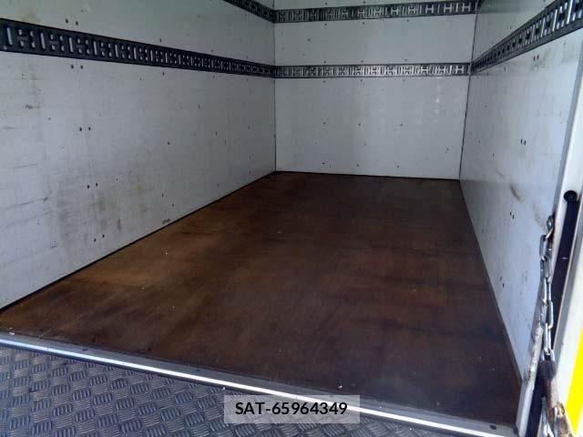 Nissan ATLAS 2015-03 900621-12