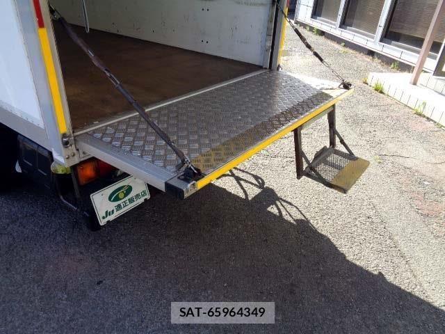 Nissan ATLAS 2015-03 900621-13