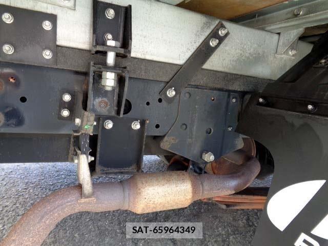 Nissan ATLAS 2015-03 900621-17