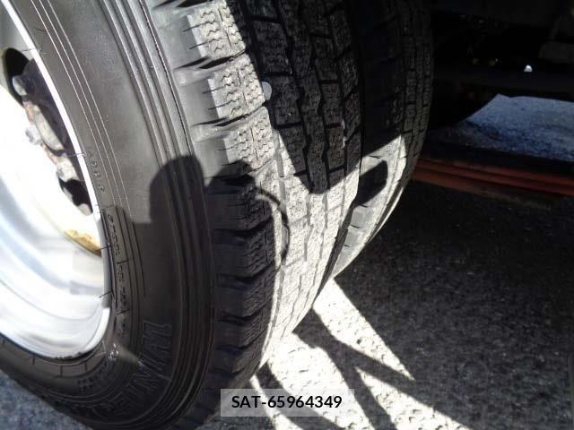Nissan ATLAS 2015-03 900621-19