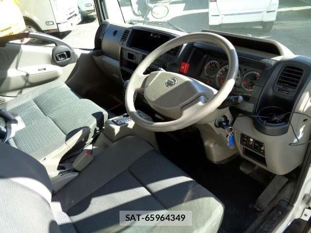 Nissan ATLAS 2015-03 900621-2