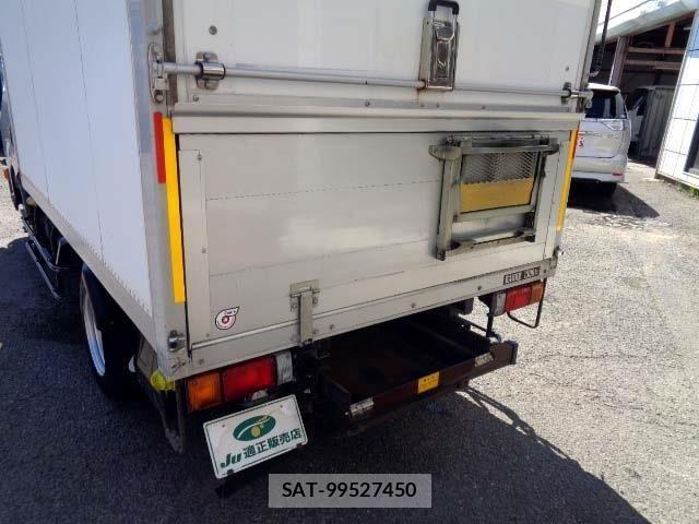 Nissan ATLAS 2015-06 900622-13