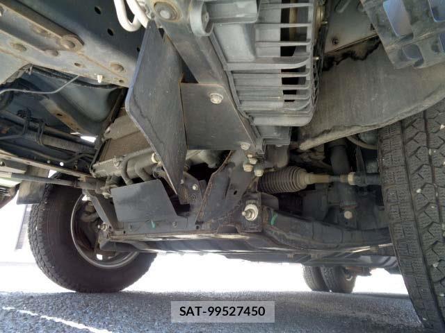 Nissan ATLAS 2015-06 900622-15