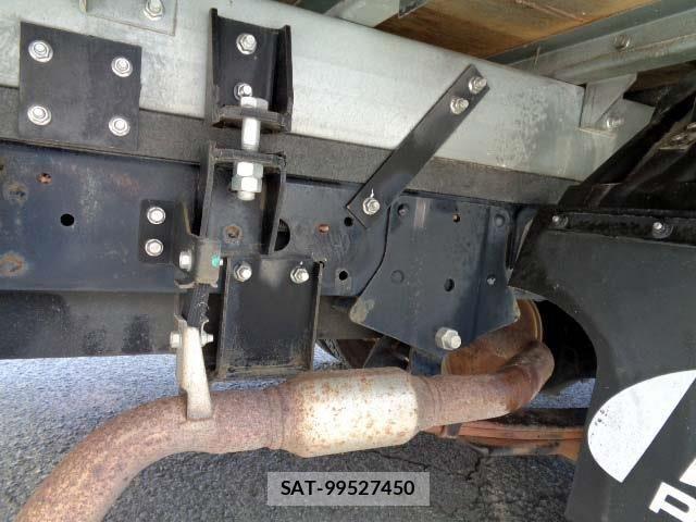 Nissan ATLAS 2015-06 900622-16