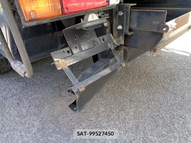 Nissan ATLAS 2015-06 900622-20