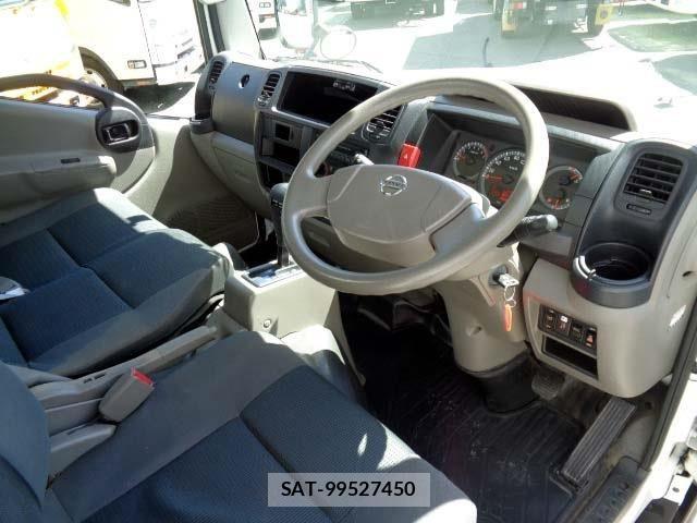 Nissan ATLAS 2015-06 900622-2