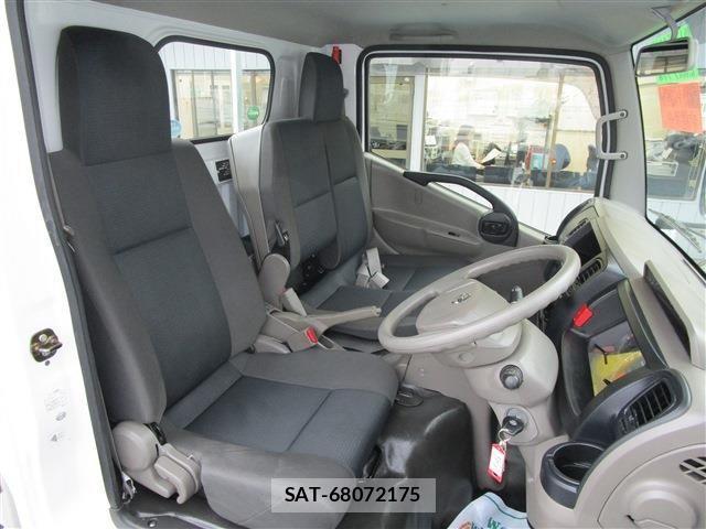 Nissan ATLAS 2018-02 976781-13