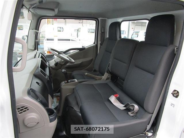 Nissan ATLAS 2018-02 976781-14