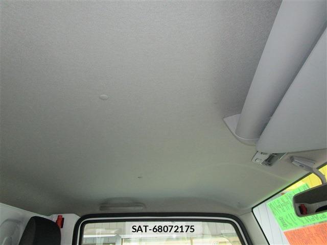 Nissan ATLAS 2018-02 976781-23