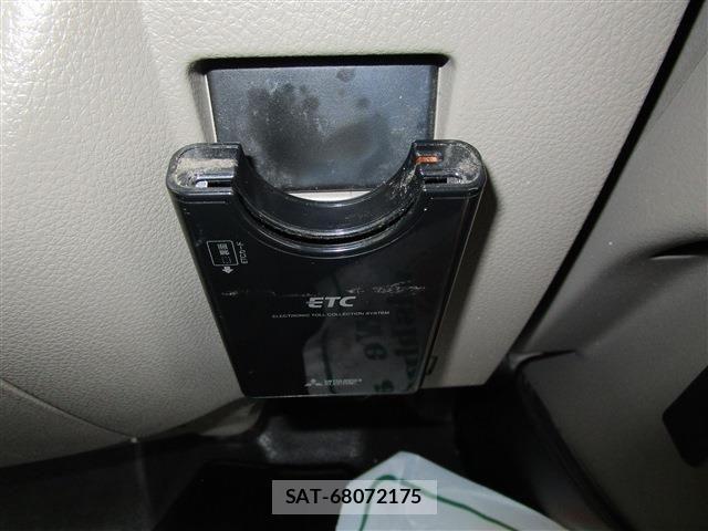 Nissan ATLAS 2018-02 976781-24