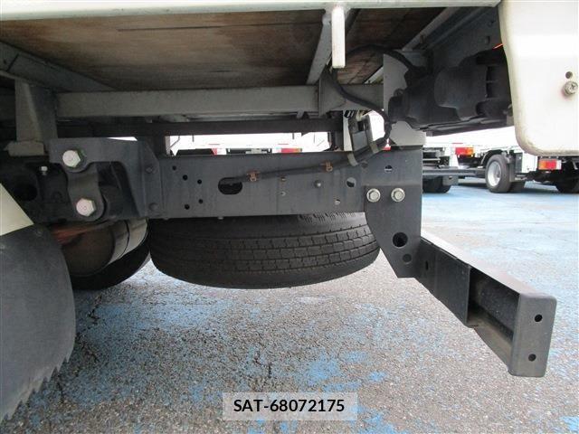 Nissan ATLAS 2018-02 976781-29