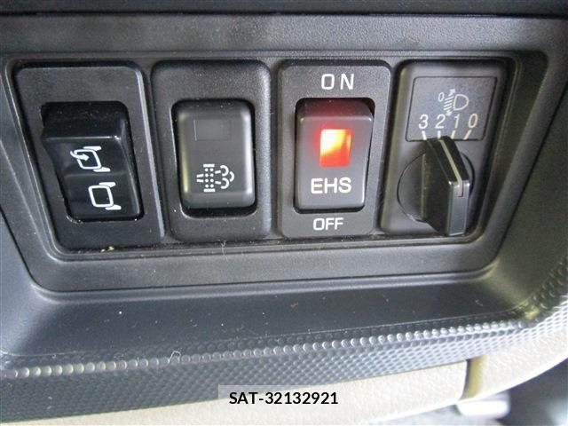 Nissan ATLAS 2018-03 1014007-27