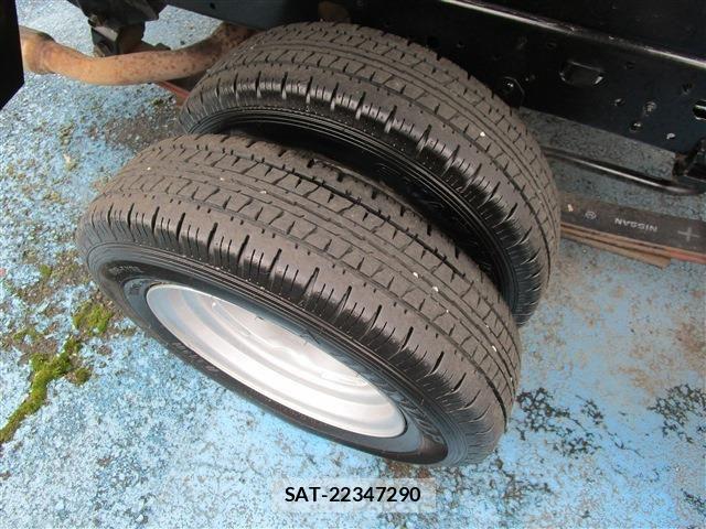 Nissan ATLAS 2017-04 1084046-19