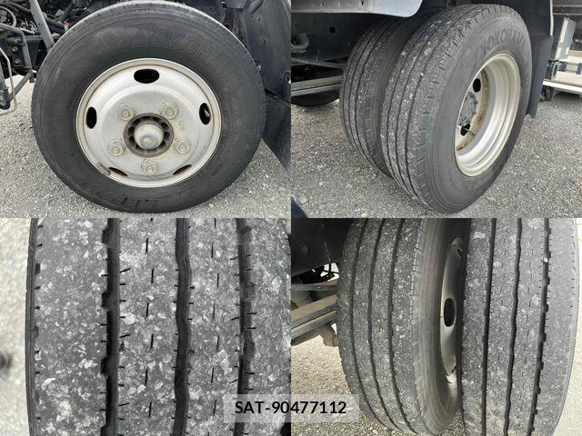 Nissan ATLAS 2007-04 1120785-26
