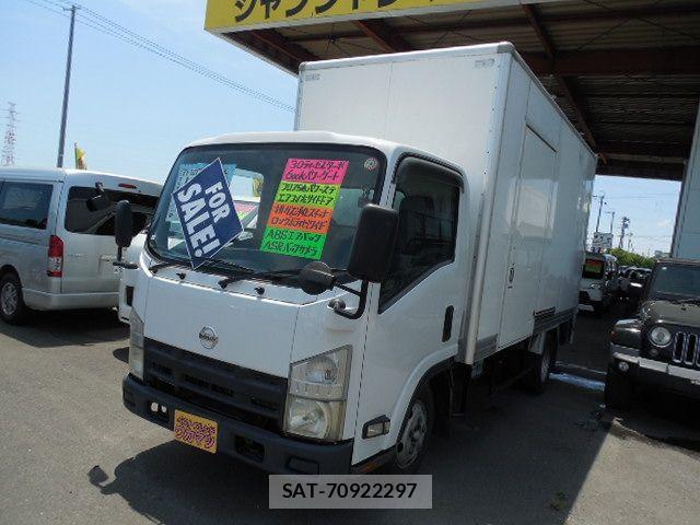 Nissan ATLAS 2010-03 1176147-0