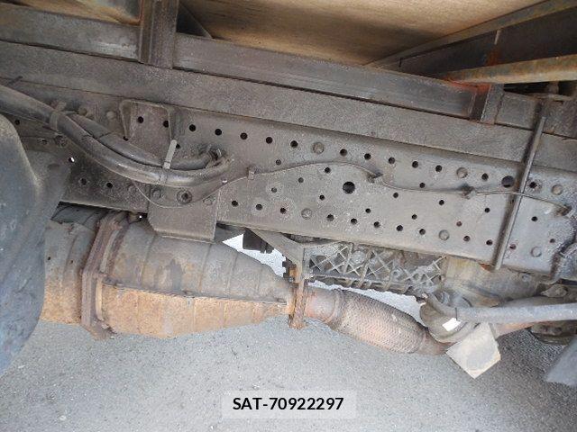 Nissan ATLAS 2010-03 1176147-25