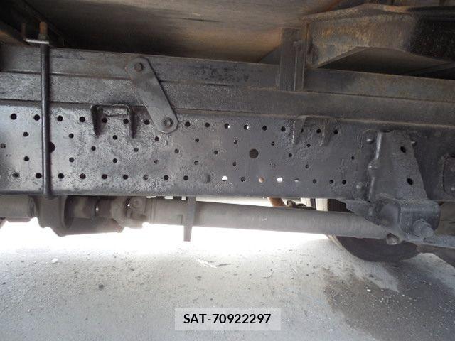 Nissan ATLAS 2010-03 1176147-27