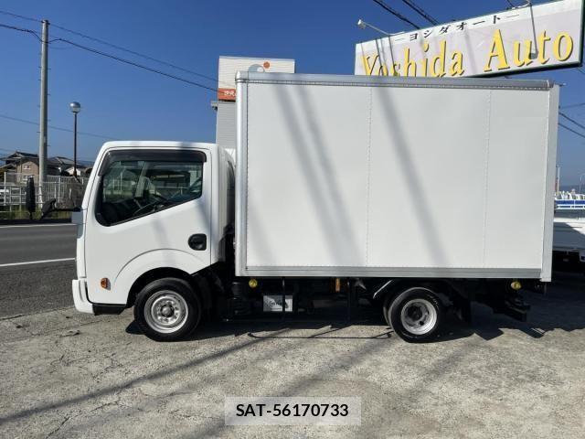 Nissan ATLAS 2010-07 1218885-4