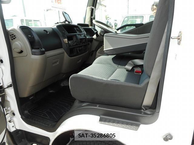 Nissan ATLAS 2013-04 1227137-17