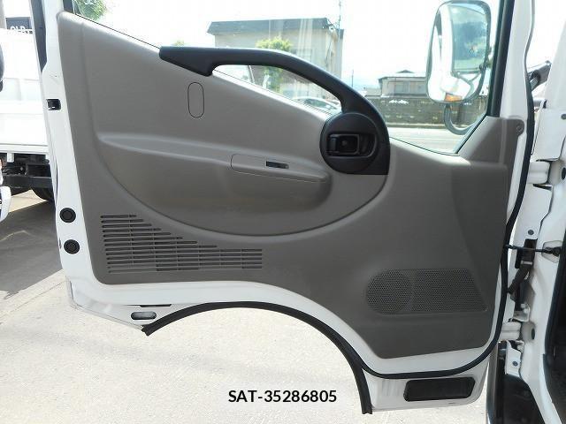 Nissan ATLAS 2013-04 1227137-18