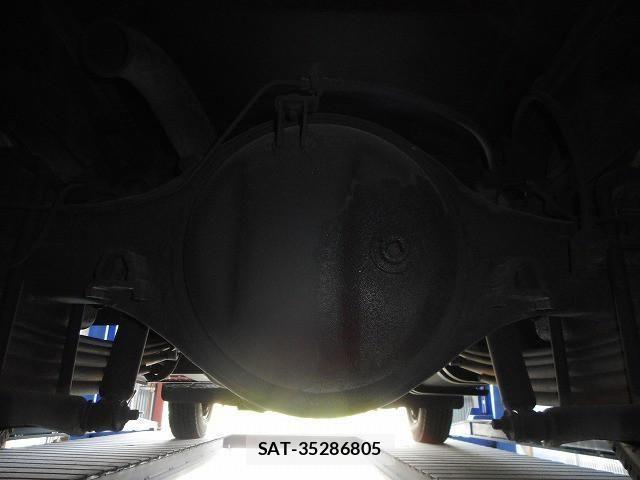 Nissan ATLAS 2013-04 1227137-19