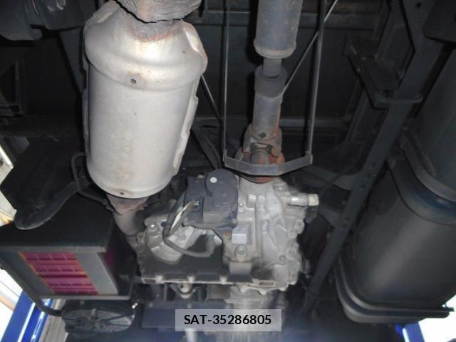 Nissan ATLAS 2013-04 1227137-21